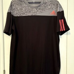 Adidas Men's Black and Gray Tee with Red Accents